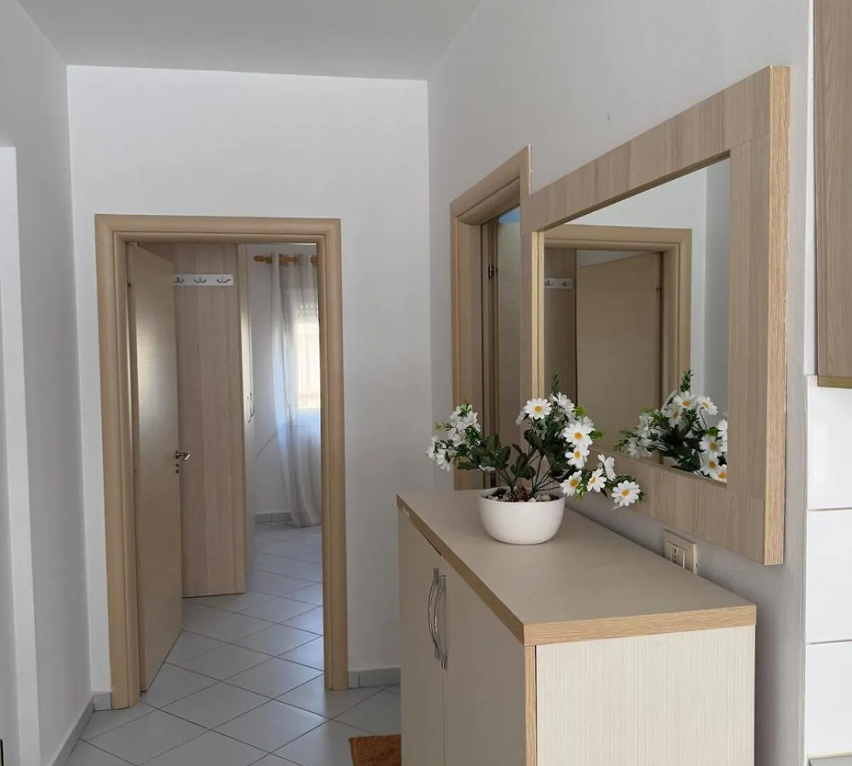 Seaside Apartment Durrës 0*,  Albania
